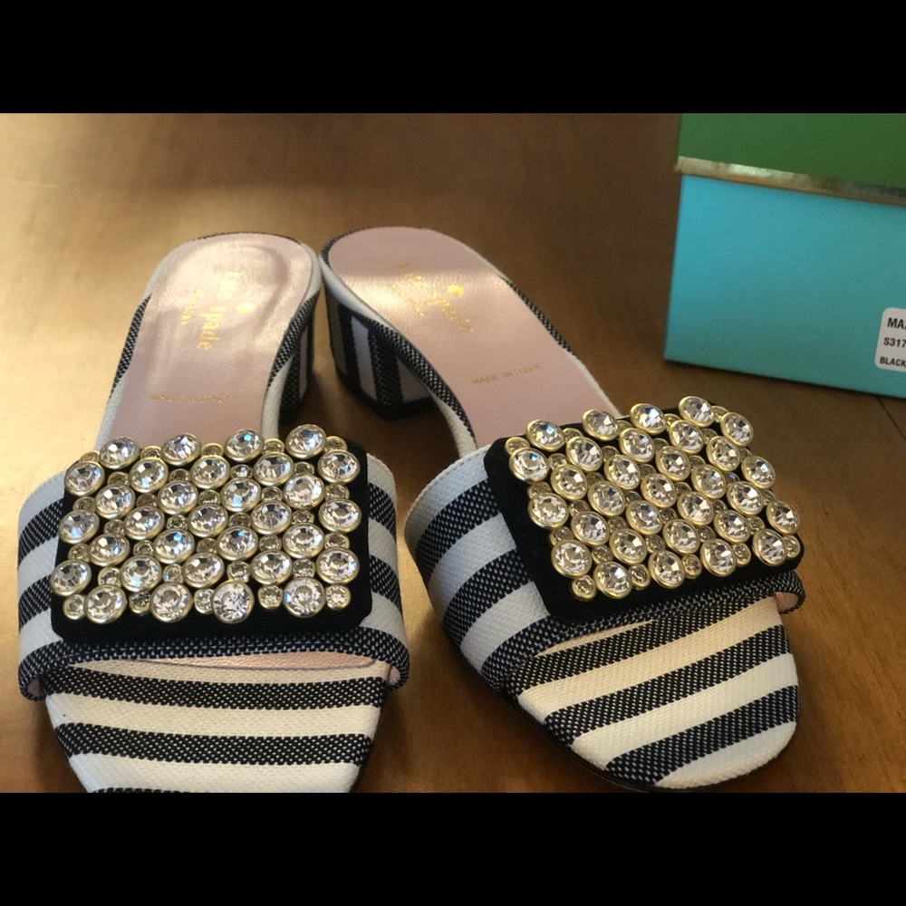NWT Kate Spade Mazie Embellished Slides 7M BLK/CRM